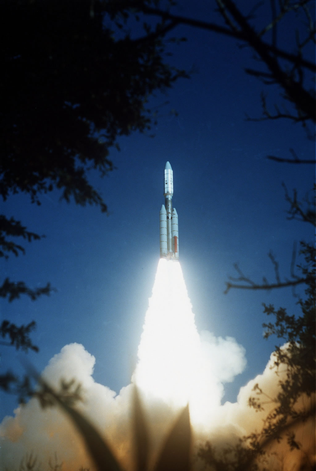 Voyager 2 - Launch